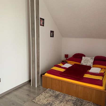 Nagcsalados Rozsa Apartman Balatonlelle Exterior foto
