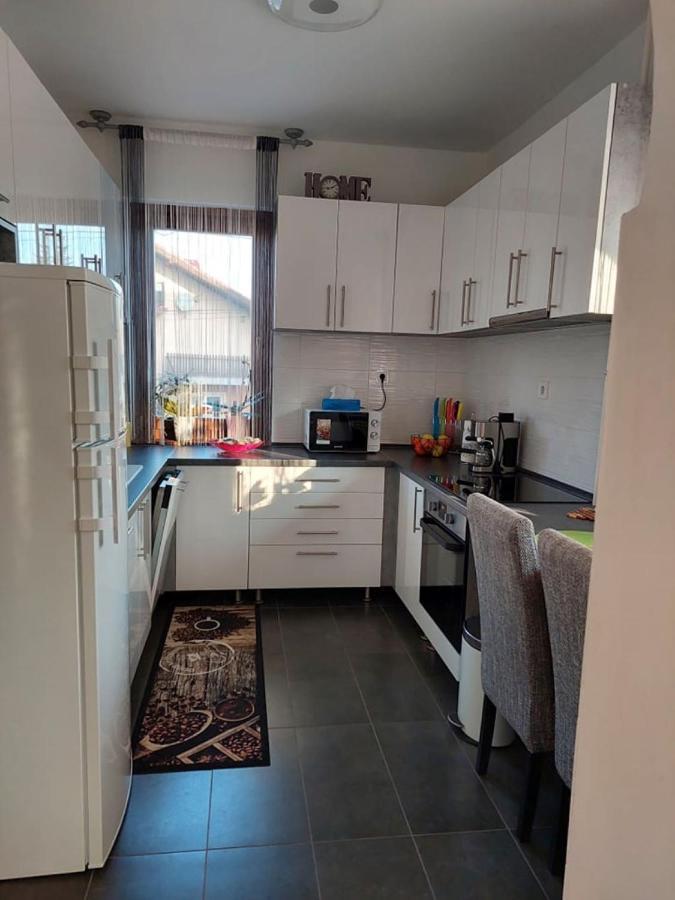 Nagcsalados Rozsa Apartman Balatonlelle Exterior foto