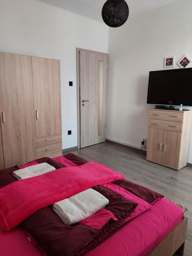 Nagcsalados Rozsa Apartman Balatonlelle Exterior foto